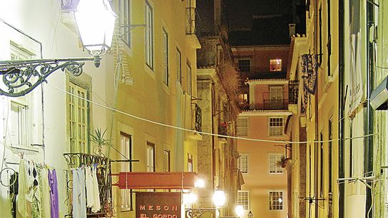 A guide to the best of Lisbon taken Lisbon (Live in Portugal )