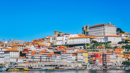 Welcome to Let’s Move to Portugal taken Lisbon (Ads)